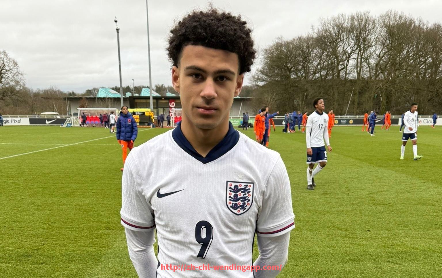 问鼎娱乐官网-意甲球队防守视频精选及战术解析