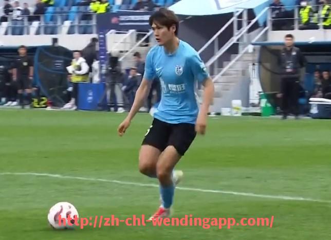 问鼎娱乐官网-火箭队球员库鲁茨的赛场表现及潜力展望